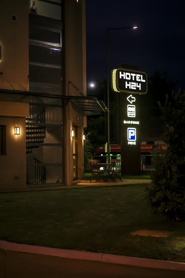H24 Hotel Λε Μανς Εξωτερικό φωτογραφία