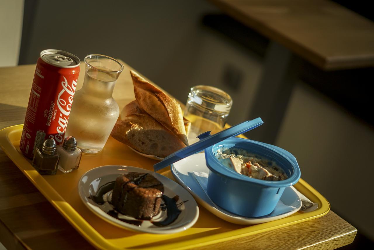 H24 Hotel Λε Μανς Εξωτερικό φωτογραφία