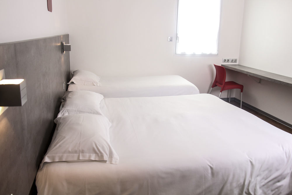H24 Hotel Λε Μανς Εξωτερικό φωτογραφία